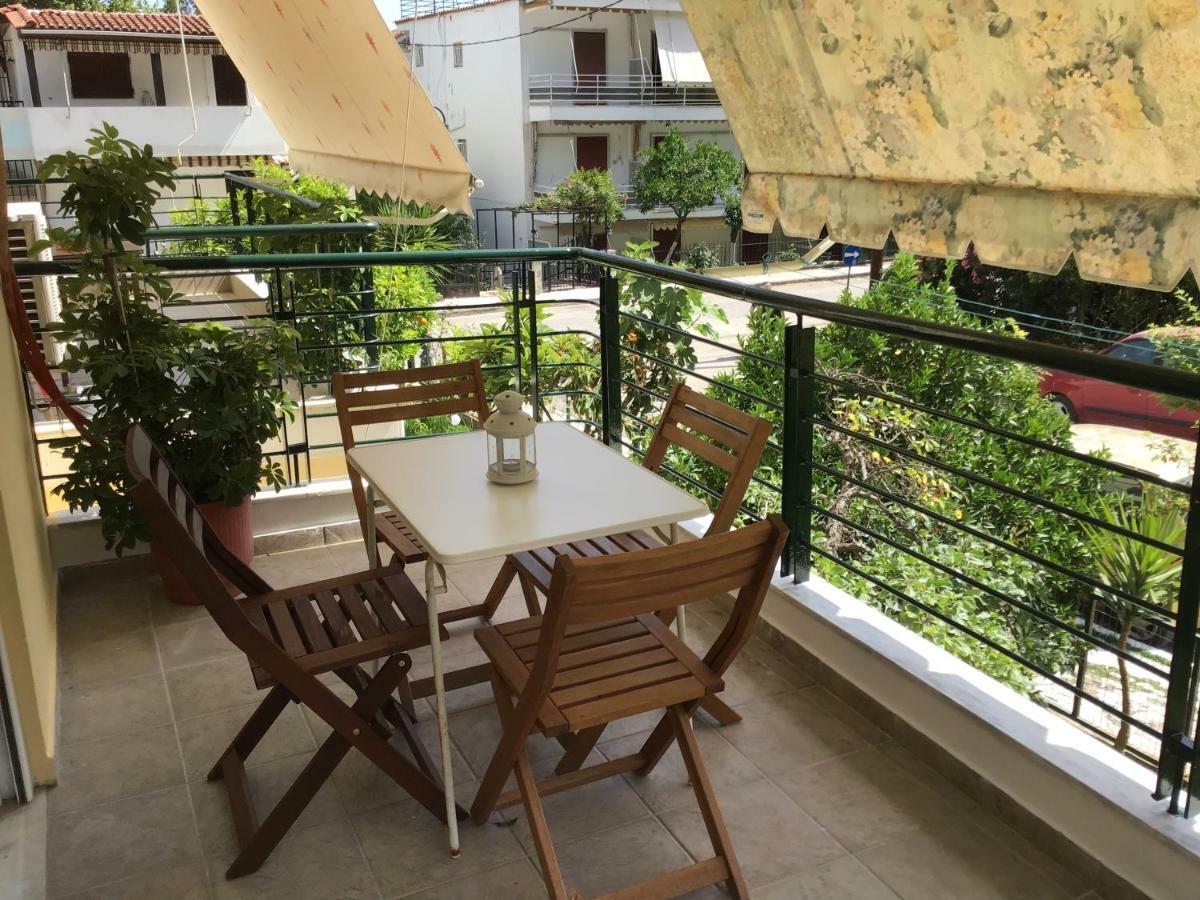 Ourania'S Apartments Kamena Vourla Exterior photo